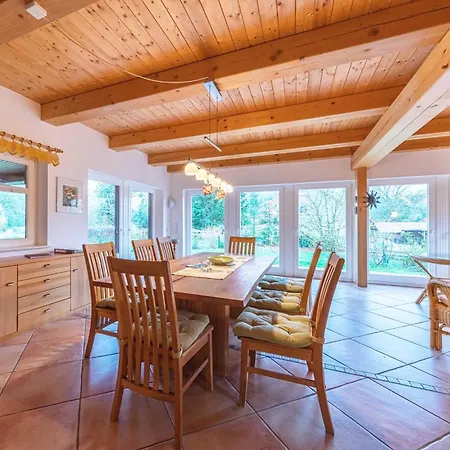 Havelquelle Mit Sauna Und Garten Holiday home Kratzeburg
